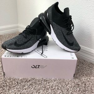 Air max 270 brand new without box Sz 8.5